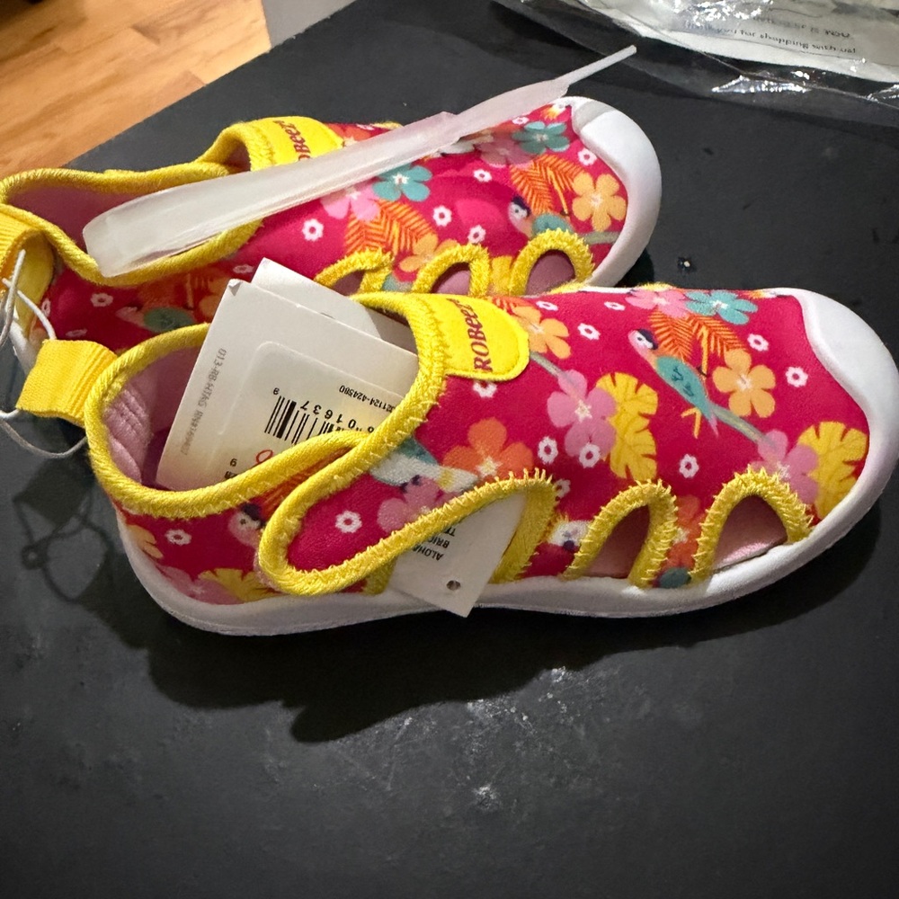Kids Floral Water Shoes - Bright Pink with Yellow Trim